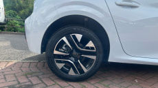 Peugeot 208 1.2 Hybrid 100 Allure 5dr e-DSC6 Petrol Hatchback